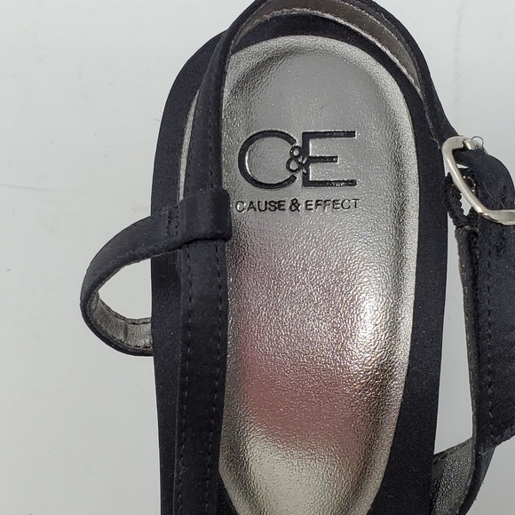 C&E Cause & Effect Strap Dress Shoe - Picture 6 of 8